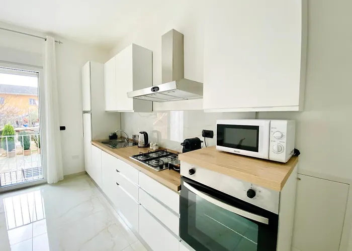 Corso 42 - Design Moderno E Comfort Per 4 Apartamento