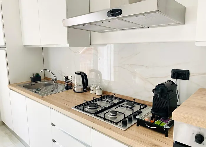 Apartamento Corso 42 - Design Moderno E Comfort Per 4 Novara